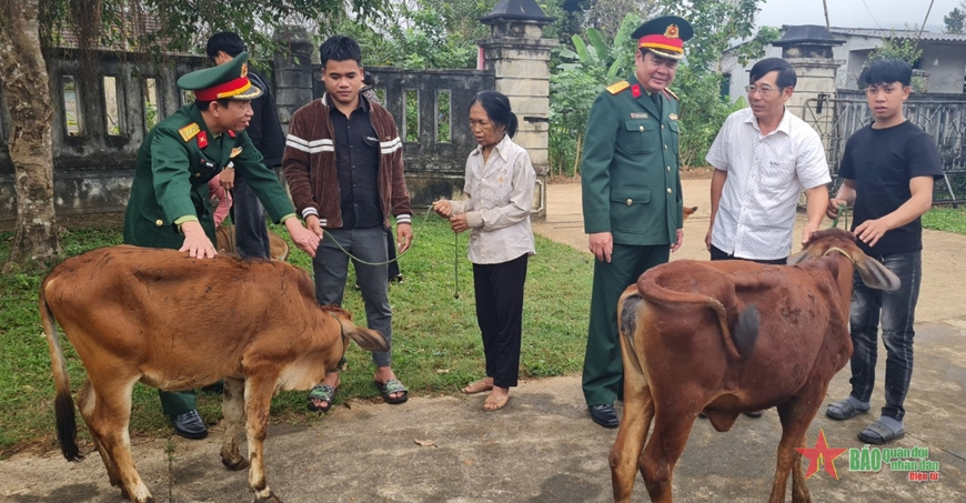 Mô hình sinh kế thiết thực động viên thanh niên lên đường nhập ngũ